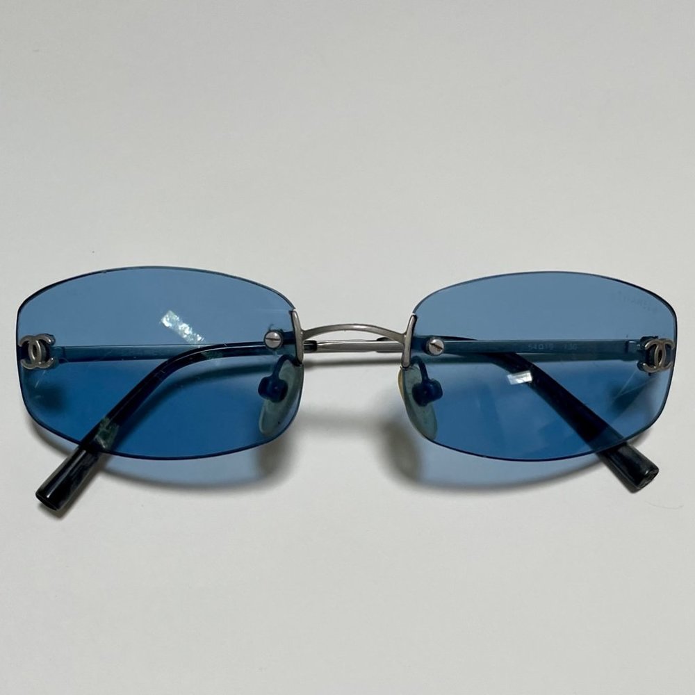 Vintage Chanel CC Logo Rimless Cool Blue Sunglasses with Brushed Silver Arms